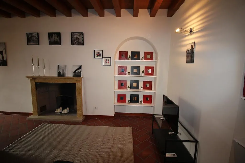 Appartamento Eleganti Dimore Brescia Italia